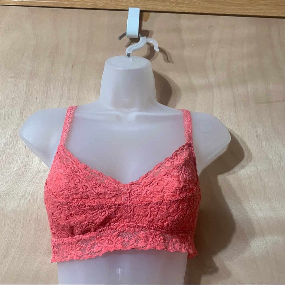 Women’s Aerie Size Medium Unlined Wire-Free Floral/Flower Lace Bralette